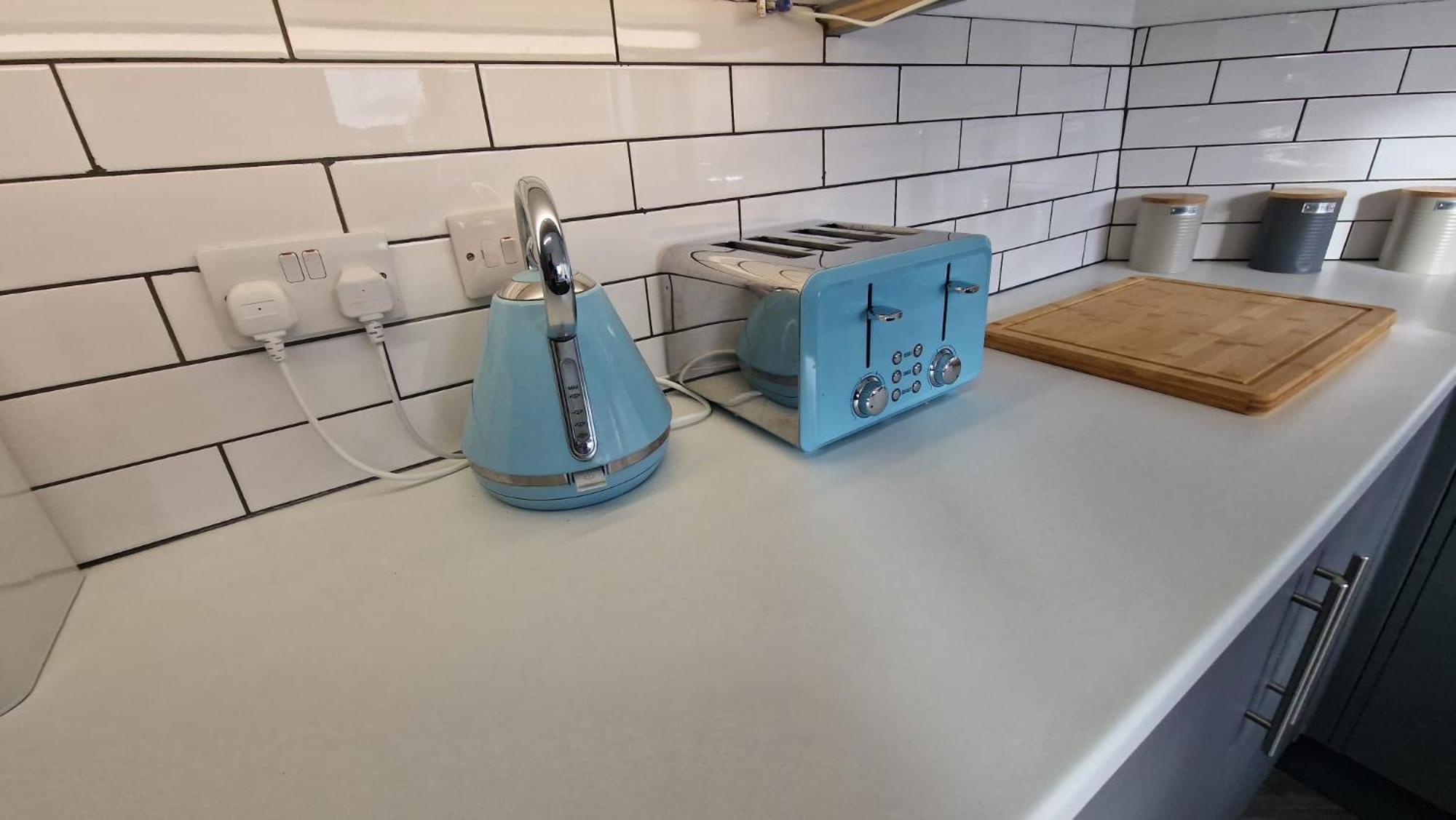 Cosy Home Perfect For Families And Contractors With Free Parking ダーリントン エクステリア 写真