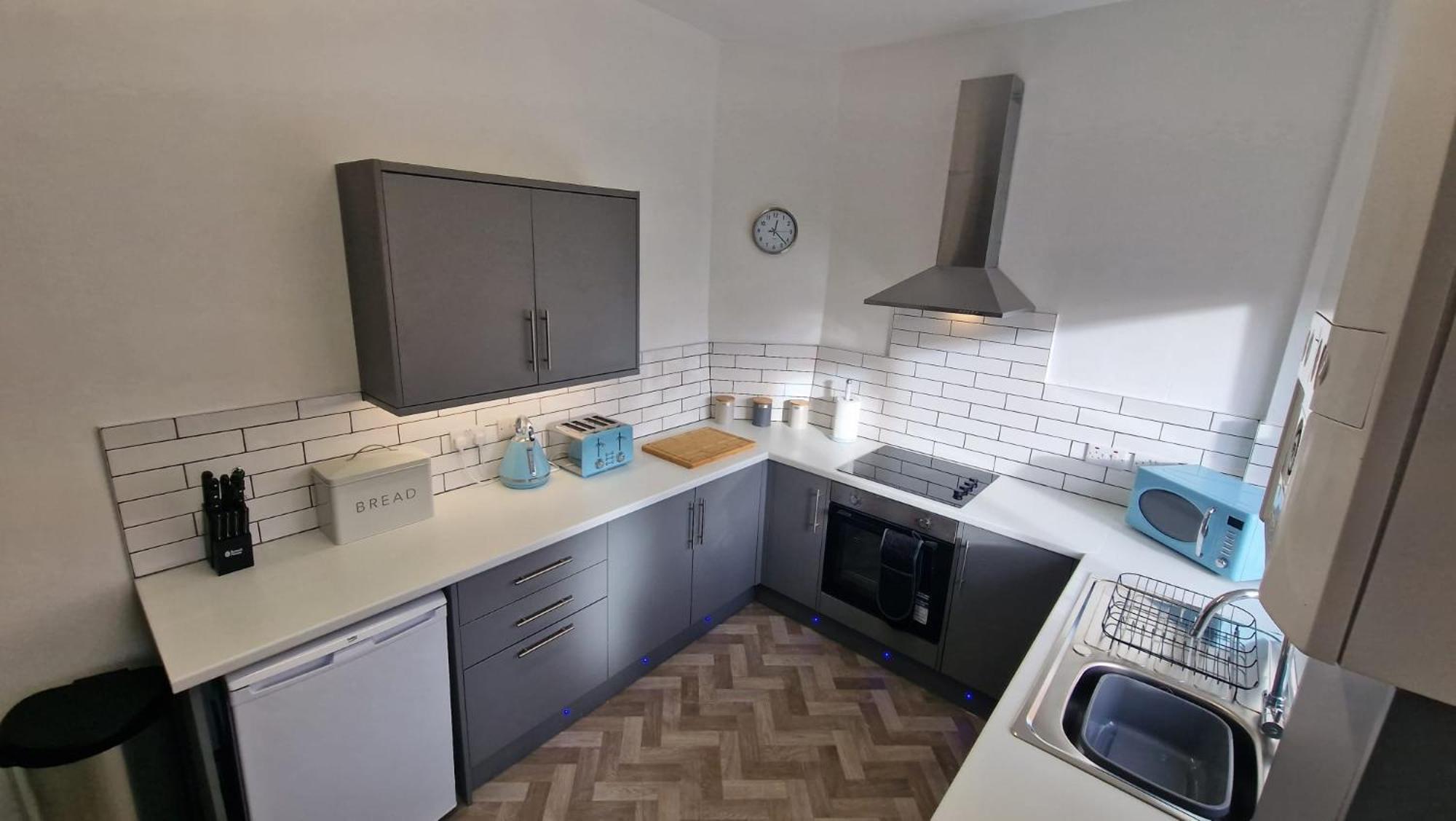 Cosy Home Perfect For Families And Contractors With Free Parking ダーリントン エクステリア 写真