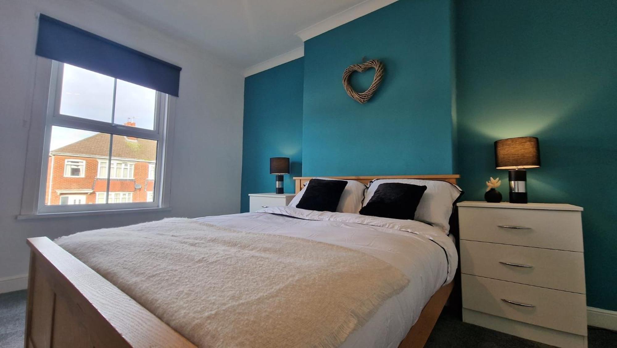 Cosy Home Perfect For Families And Contractors With Free Parking ダーリントン エクステリア 写真